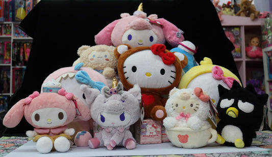Hello kitty Plush med