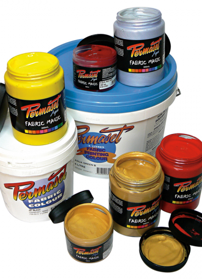 PERMASET AQUA METALLIC 300ML GOLD LUSTRE (VOOR LICHTE TEXTIEL) | Van PERMASET AQUA METALLIC 300ML GOLD LUSTRE (VOOR LICHTE TEXTIEL) | Van